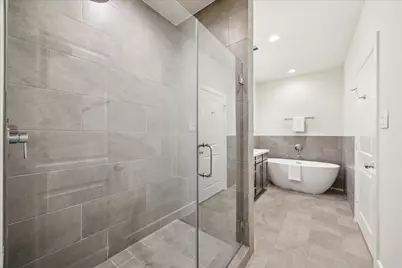 8534 Madeleine Rose Lane, Houston, TX 77055 - Photo 13