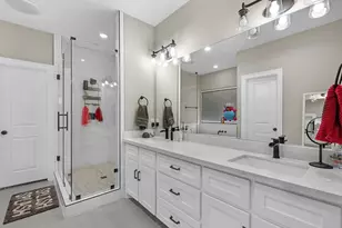 10 N Forrest Ave, La Porte, TX 77571 - Photo 15