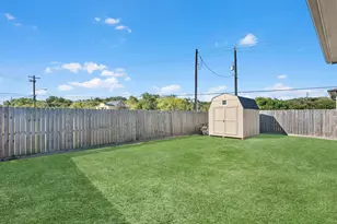 10 N Forrest Ave, La Porte, TX 77571 - Photo 23