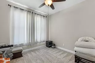 10 N Forrest Ave, La Porte, TX 77571 - Photo 17