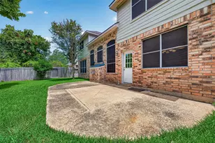 2710 Five Oaks Dr, Missouri City, TX 77459 - Photo 43