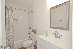 2002 Creekshire Dr, Sugar Land, TX 77478 - Photo 19