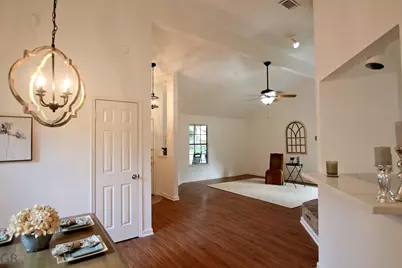 2002 Creekshire Drive, Sugar Land, TX 77478 - Photo 7