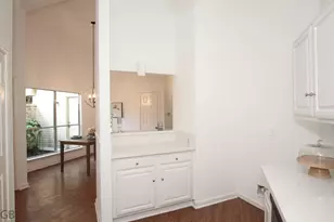 2002 Creekshire Dr, Sugar Land, TX 77478 - Photo 15