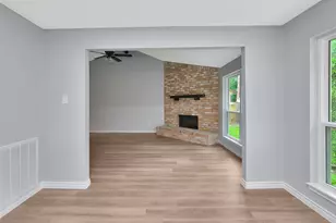 106 N Woodstock Cir Dr, The Woodlands, TX 77381 - Photo 17