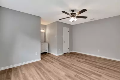 106 N Woodstock Circle Drive, The Woodlands, TX 77381 - Photo 27