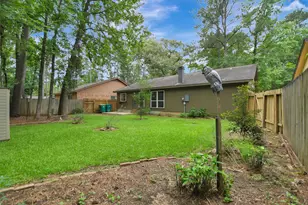 106 N Woodstock Cir Dr, The Woodlands, TX 77381 - Photo 35