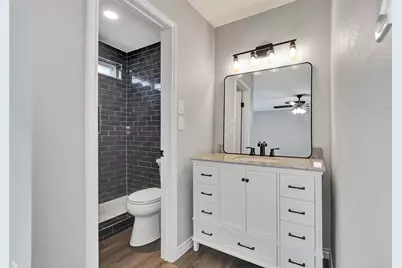 106 N Woodstock Circle Drive, The Woodlands, TX 77381 - Photo 29