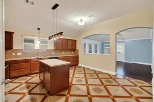 20410 Canton Trace St, Humble, TX 77338 - Photo 11