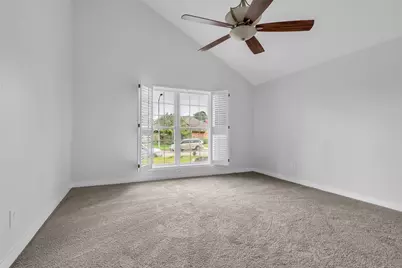 6835 Queensclub Drive, Houston, TX 77069 - Photo 15
