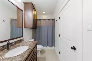 1425 W 23rd St, Houston, TX 77008 - Photo 9