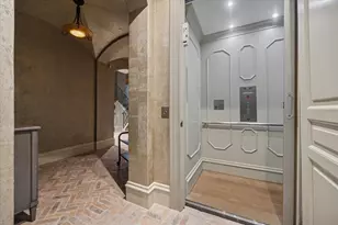 1225 Place Royale Way, Houston, TX 77056 - Photo 41