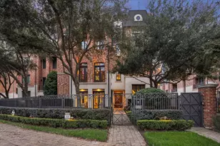 1225 Place Royale Way, Houston, TX 77056 - Photo 1