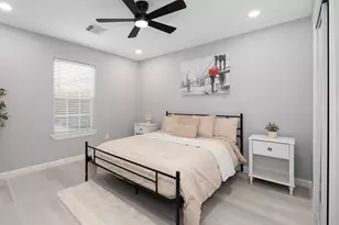 305 N Ennis St, Houston, TX 77003 - Photo 7