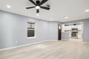 305 N Ennis St, Houston, TX 77003 - Photo 21