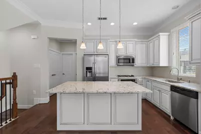 702 N Shepherd Drive, Houston, TX 77007 - Photo 7