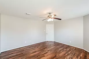 7457 Parkland Manor Dr, Cypress, TX 77433 - Photo 9