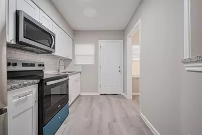 1739 W 5th Street, Freeport, TX 77541 - Photo 11