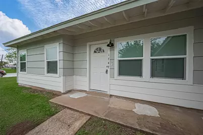 1739 W 5th Street, Freeport, TX 77541 - Photo 3