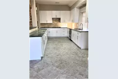 3231 Creek Manor Drive, Houston, TX 77339 - Photo 9