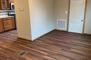 275 Hill Of Contentment, Lakehills, TX 78063 - Photo 5