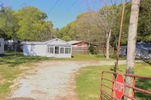 1411 Tx-150 Hwy, Coldspring, TX 77331 - Photo 1