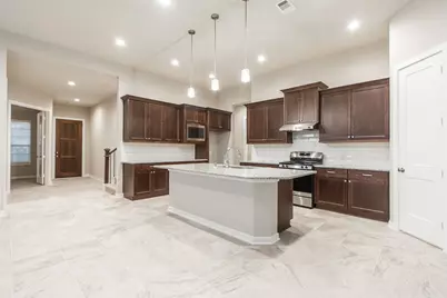 8706 Fox Trail Drive, Missouri City, TX 77459 - Photo 9
