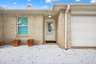 10006 Towne Tower Lane, Sugar Land, TX 77498 - Photo 5
