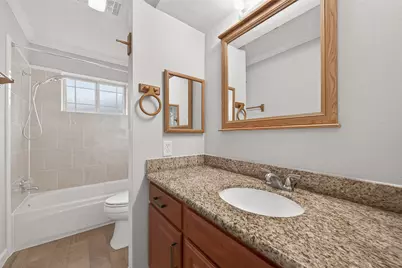 10006 Towne Tower Lane, Sugar Land, TX 77498 - Photo 23