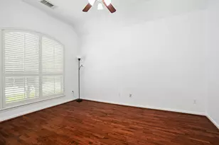 6703 Forsythe Ln, Sugar Land, TX 77479 - Photo 27