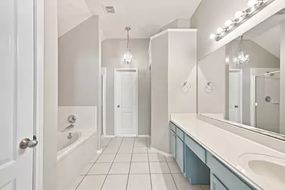 18810 Lantern Cove Lane, Tomball, TX 77375 - Photo 25