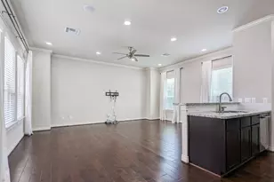 5323 Kiam St, Houston, TX 77007 - Photo 13