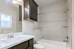 5323 Kiam St, Houston, TX 77007 - Photo 11