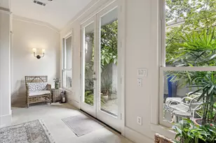 5002 Yoakum Blvd, Houston, TX 77006 - Photo 9