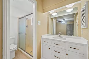 9302 Claridge Dr, Houston, TX 77031 - Photo 31