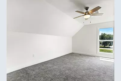 1014 Humphrey Avenue, Palacios, TX 77465 - Photo 13