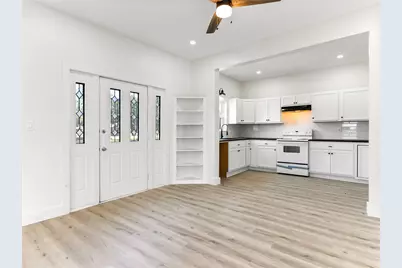 1014 Humphrey Avenue, Palacios, TX 77465 - Photo 21