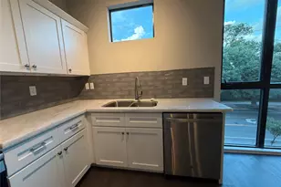 2727 Houston Ave, Houston, TX 77009 - Photo 7