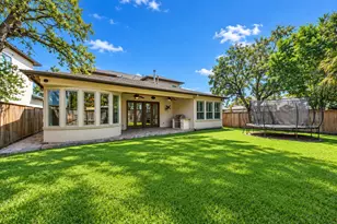 9614 Chatfield St, Houston, TX 77025 - Photo 35