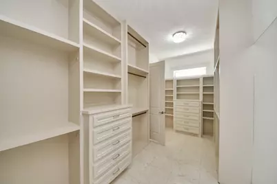 9614 Chatfield Street, Houston, TX 77025 - Photo 15