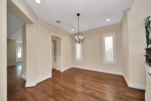 9614 Chatfield St, Houston, TX 77025 - Photo 3