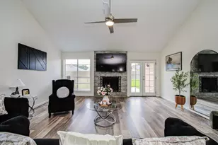 11315 Toucan Ln, Houston, TX 77067 - Photo 15