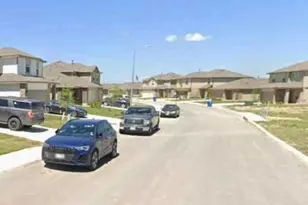 15727 Clove Spice Wy, Von Ormy, TX 78073 - Photo 3