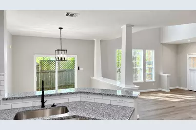 51 Scarlet Woods Court, Spring, TX 77380 - Photo 9