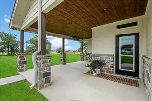 914 Axis Ln, Franklin, TX 77856 - Photo 33