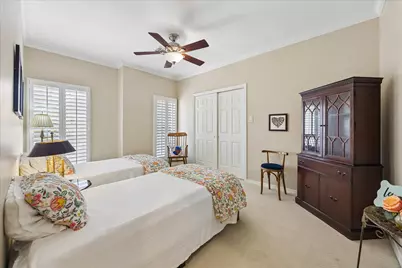 5774 Doliver Drive, Houston, TX 77057 - Photo 13