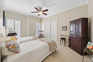 5774 Doliver Dr, Houston, TX 77057 - Photo 13