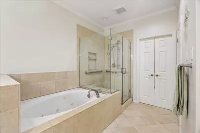 5774 Doliver Drive, Houston, TX 77057 - Photo 11