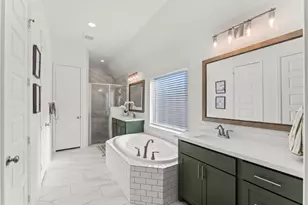 153 Sweeping Valley Dr, Montgomery, TX 77316 - Photo 23