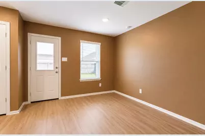 269 Bennett Loop, Angleton, TX 77515 - Photo 7